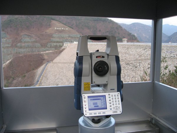 MS1AX Monitoring Station, dual display